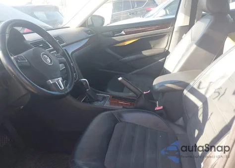 2012 Volkswagen Passat 2.0L Tdi Sel Premium from USA, damaged, VIN 1VWCN7A37CC021279